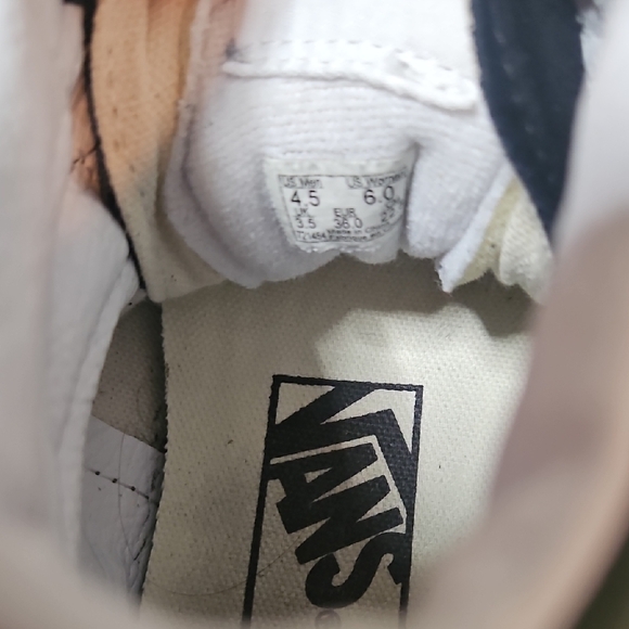 Vans Camo and Black High-Top Sneakers - Picture 5 of 6